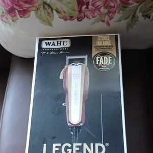 Wahl Professional Clipper in Bronze and White
